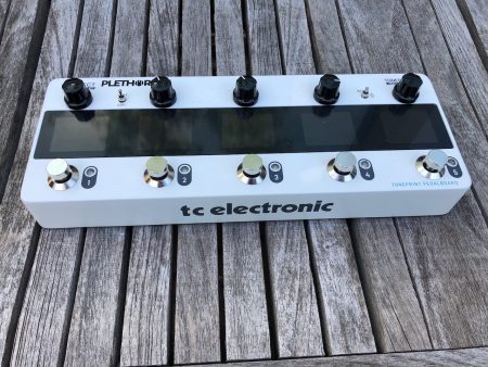 TC Electronic Plethora X5 TonePrint Multi-Effects Pedalboard Sale