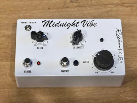 R Weaver FX - Midnight Vibe Pearl White Fashion